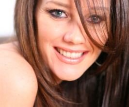 Louise Ashby - Professional null Speaker