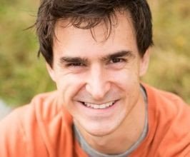 Lewis Dartnell - Professional null Speaker