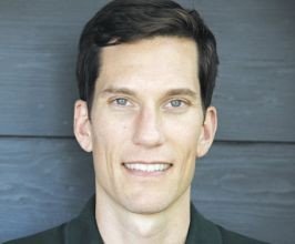 Peter Nowalk - Professional null Speaker