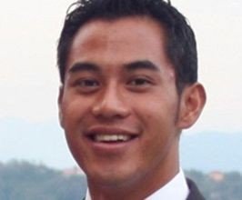 Zaw Thet - Professional null Speaker