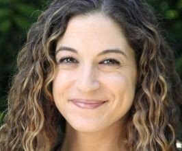 Lauryn Kahn - Professional null Speaker