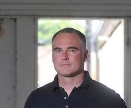 Ace Atkins - Professional Speakers Booking