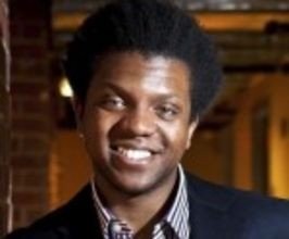 Thomas Edwards - Professional null Speaker