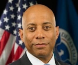 Reggie Brothers - Professional null Speaker