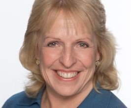 Ellen Hopkins - Professional null Speaker