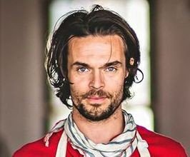 Oliver Jeffers - Professional null Speaker