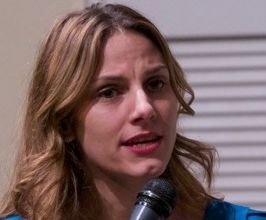 Glennda Testone - Professional null Speaker