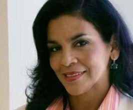 Marilyn Alverio - Professional null Speaker