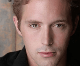 Beck Bennett - Professional null Speaker