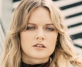 Tove Lo - Professional null Speaker