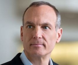 Glenn Fogel - Professional null Speaker