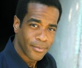 Alex Desert - Professional null Speaker