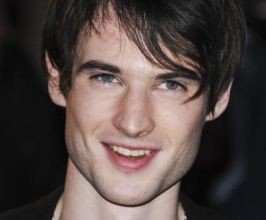 Tom Sturridge - Professional null Speaker