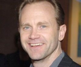 Lee Tergesen - Professional null Speaker