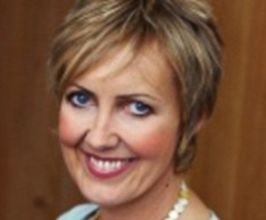 Aggie MacKenzie - Professional null Speaker