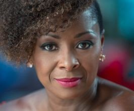 Crystal R. Fox - Professional null Speaker