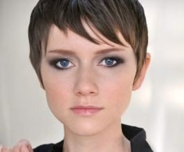 Valorie Curry - Professional null Speaker