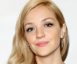 Abby Elliott - Professional null Speaker