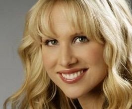Lucy Punch - Professional null Speaker