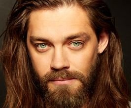 Tom Payne - Professional null Speaker