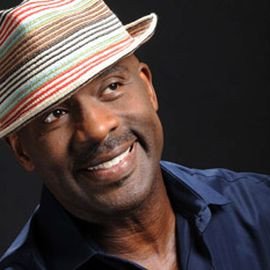 BeBe Winans - Professional null Speaker