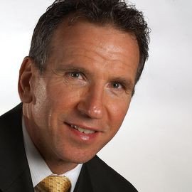 Tom Saler - Professional null Speaker