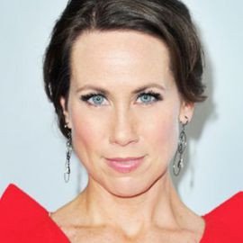 Miriam Shor - Professional null Speaker