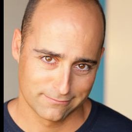 Cash Levy - Professional null Speaker