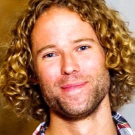 Tom Hulme - Professional null Speaker