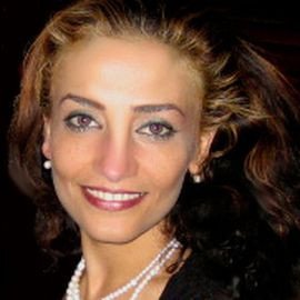 Lily Mazahery - Professional null Speaker