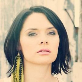 HoneyHoney  - Professional null Speaker