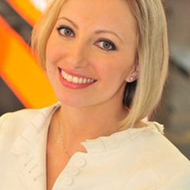 Francine Lacqua - Professional null Speaker