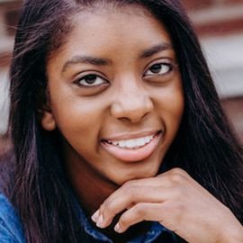 Hannah Lucas - Professional null Speaker