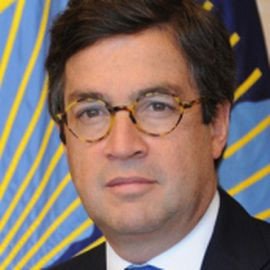 Luis A. Moreno - Professional null Speaker