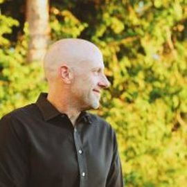 Matthew Guiste - Professional null Speaker