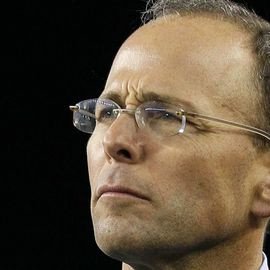 Jonathan Kraft - Professional null Speaker