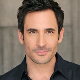 Lawrence Zarian - Professional null Speaker