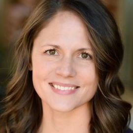 Leah Marone - Professional null Speaker