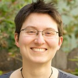 Angela Byron - Professional null Speaker