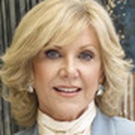 Elaine Wynn - Professional null Speaker