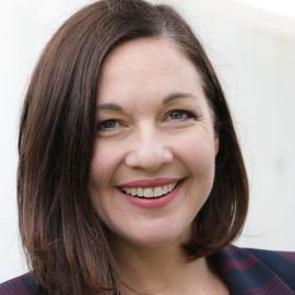 Elyse Dickerson - Professional null Speaker