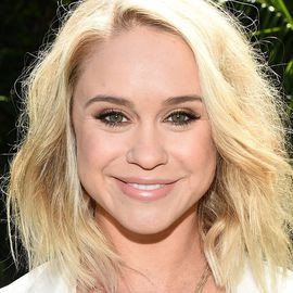 Becca Tobin - Professional null Speaker