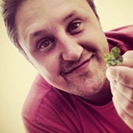 Adrian Kulp - Professional null Speaker