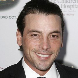 Skeet Ulrich - Professional null Speaker