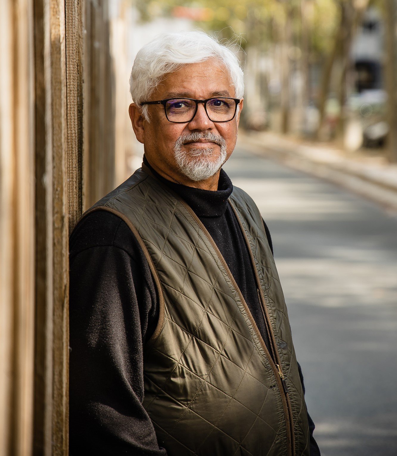 Amitav Ghosh - Professional null Speaker
