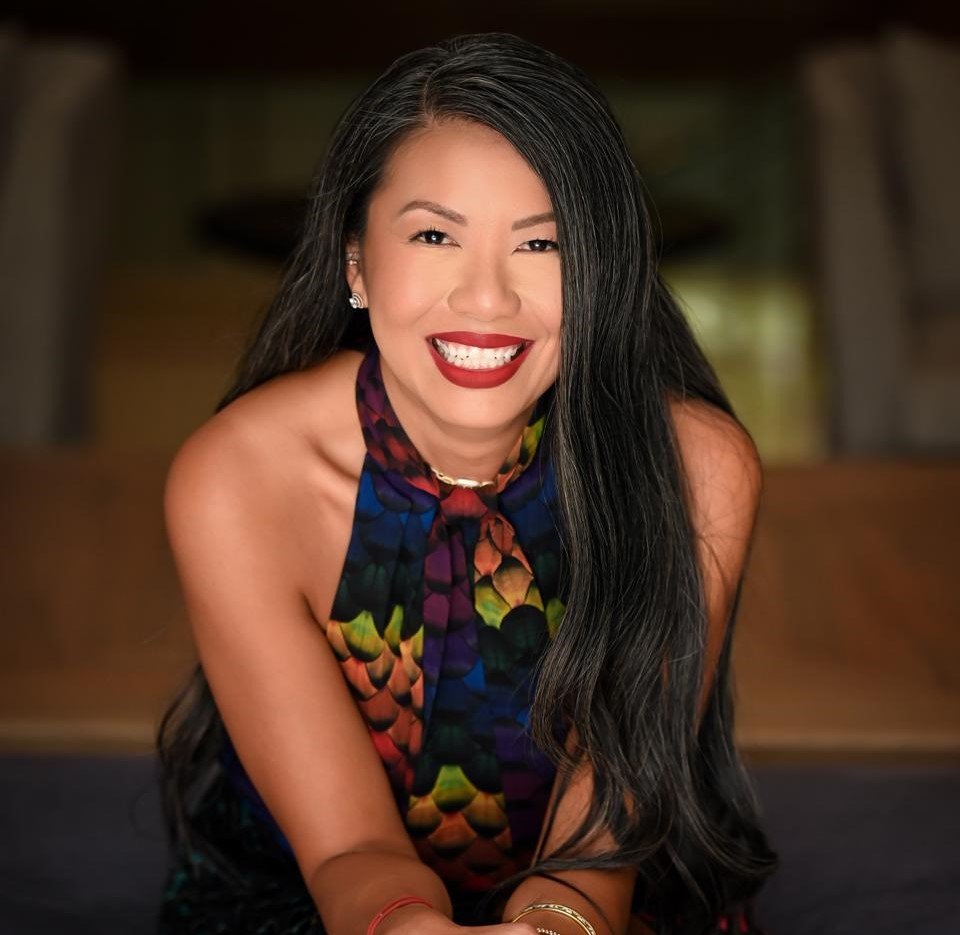 Swan Sit - Professional Speakers Booking