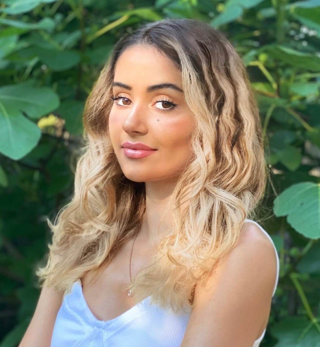 Sophia Kianni - Professional null Speaker