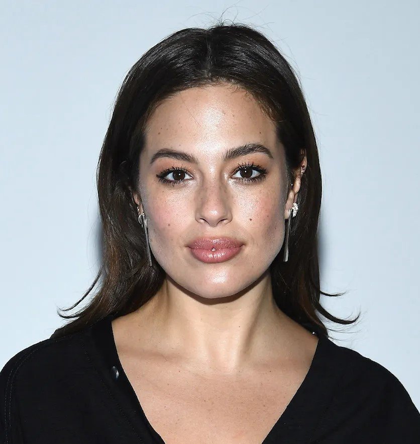 Ashley Graham - Professional null Speaker