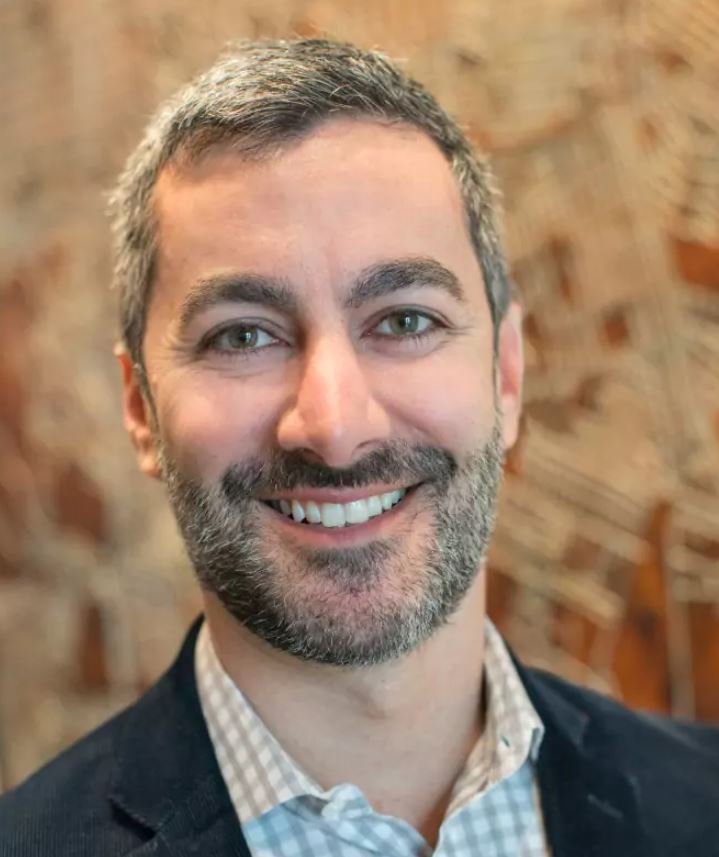 Kian Gohar - Professional null Speaker