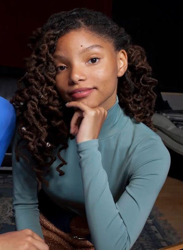 Halle Bailey - Professional null Speaker